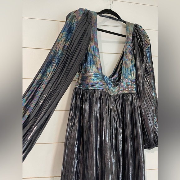 Wendy Dress in Dark Silver Sabina Musayev - Picture 10 of 12